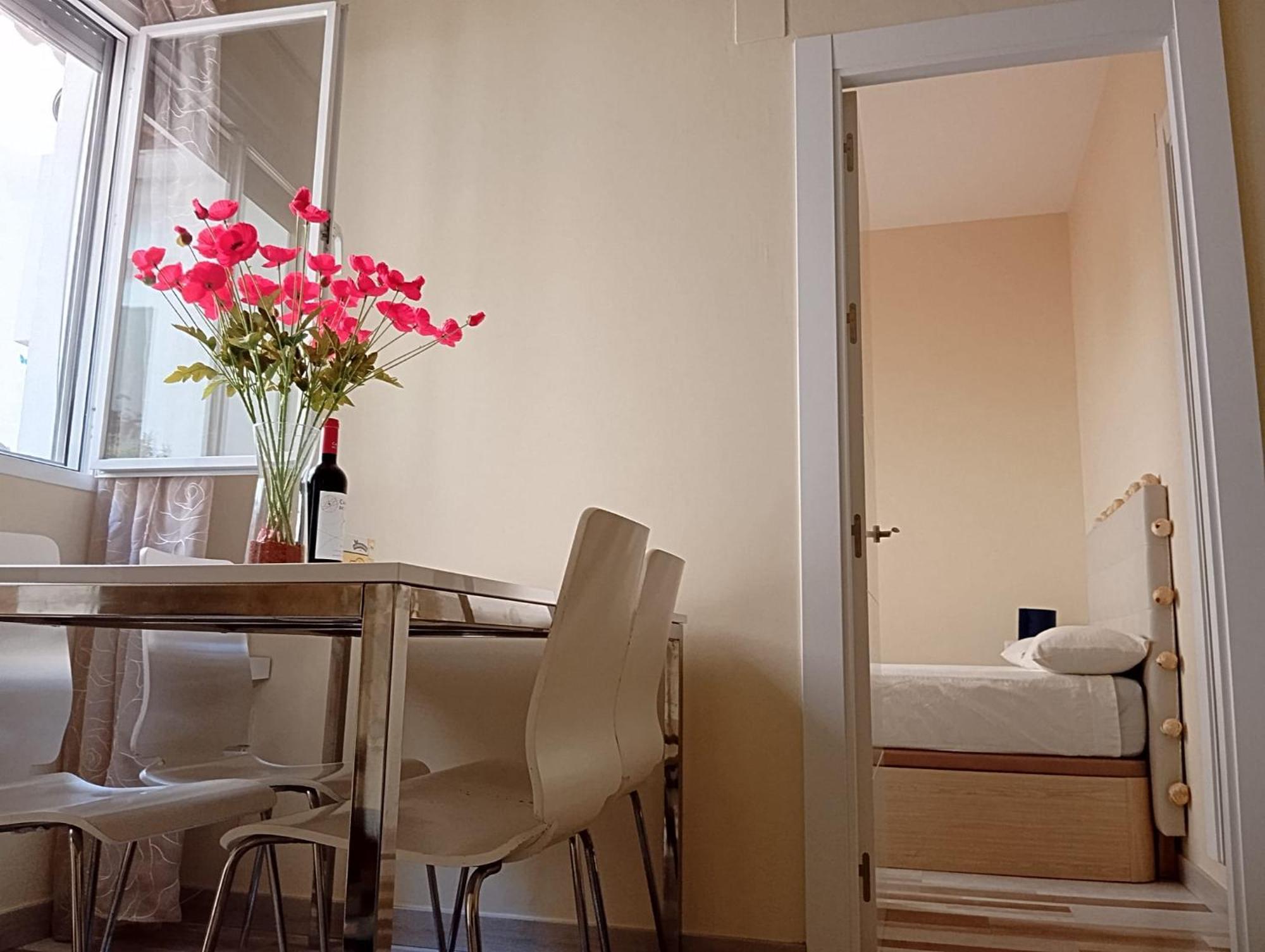 Apartamento Amapola Малага Экстерьер фото